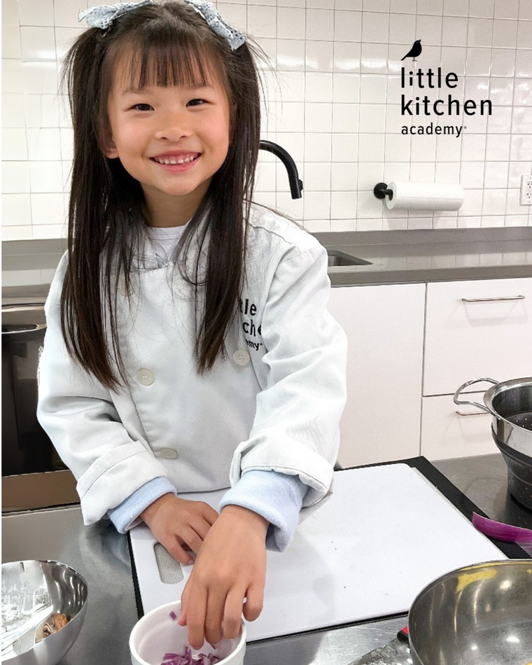 Kids in the Kitchen-Creamy Garlic & Herb Dip with Fresh Parsley & Chives