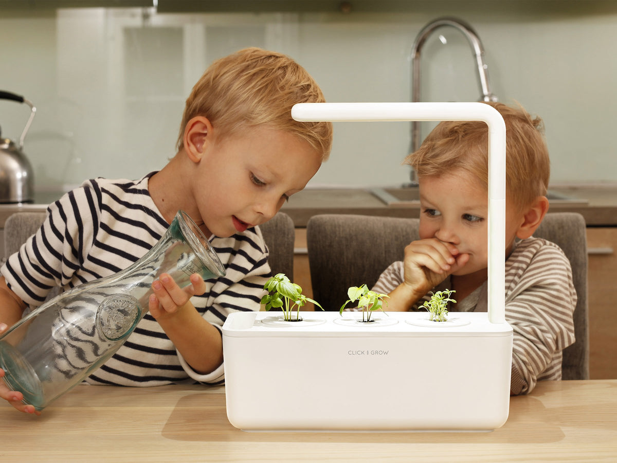 Smart Growing The Ultimate Smart Indoor Garden | Click & Grow